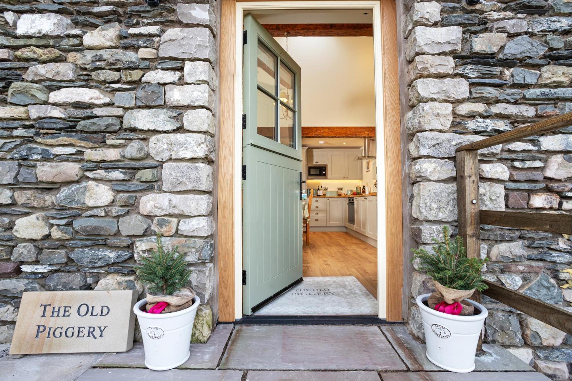 The Old Piggery Villa Kendal Exterior photo
