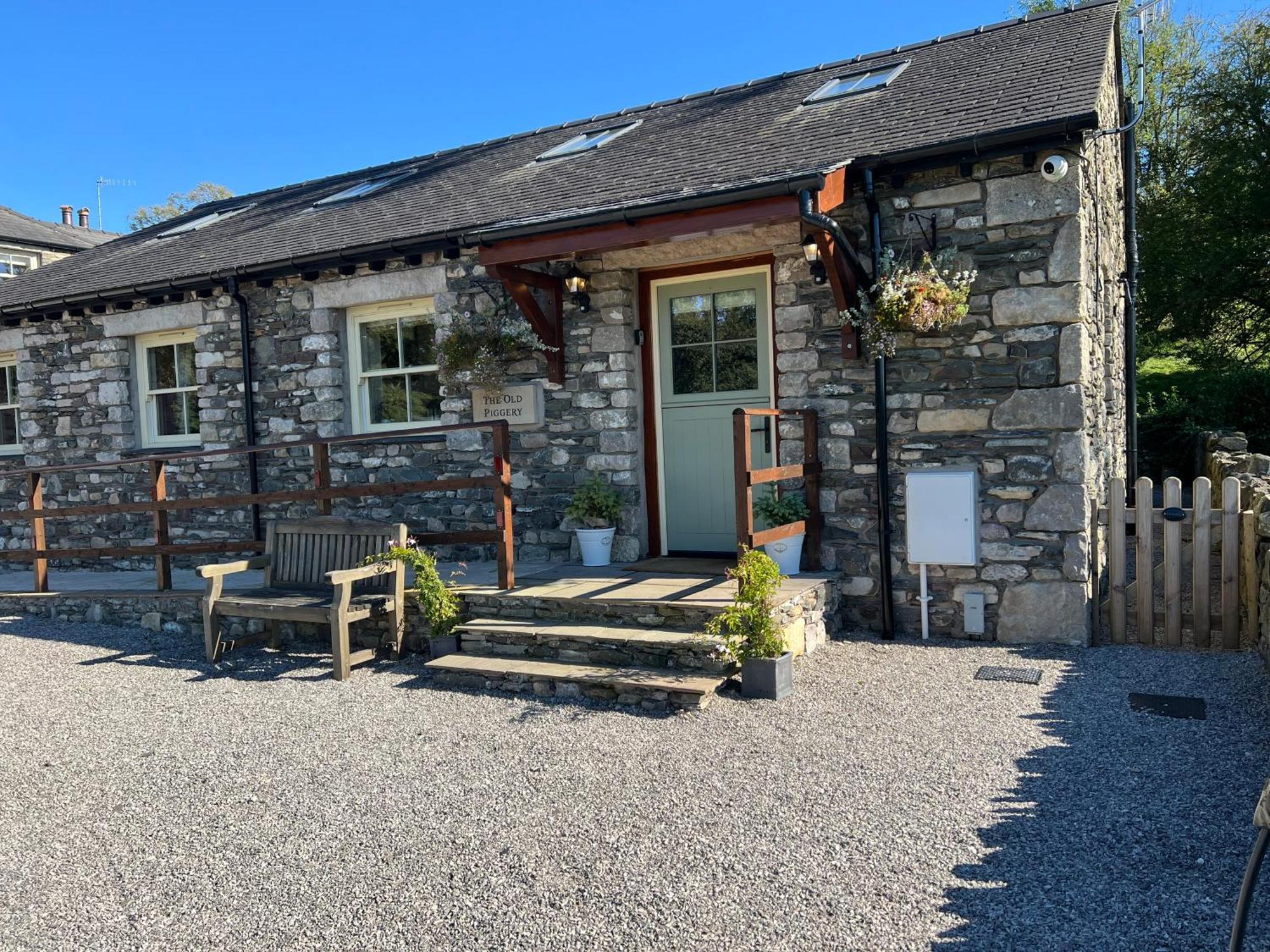 The Old Piggery Villa Kendal Exterior photo
